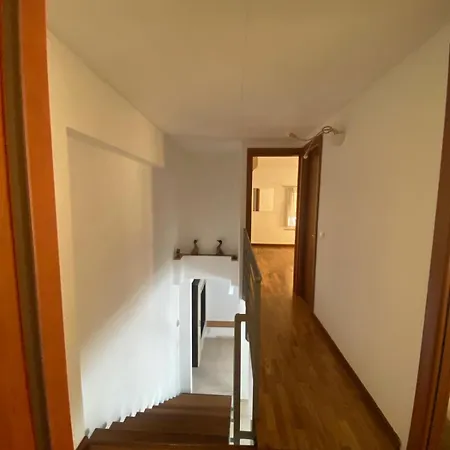 Rebocco Loft Apartment
